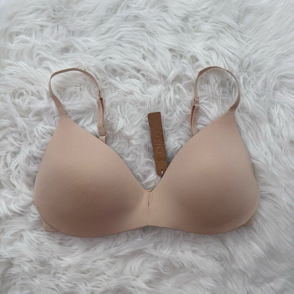 Skims Wireless Form Push Up Plunge Bra Sand Size 34D